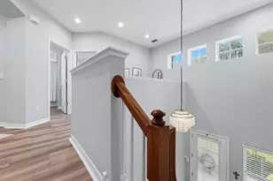 5427 Napa Dr, Sarasota, FL 34243 - Photo 20