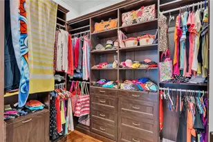 635 Key Royale Dr, Holmes Beach, FL 34217 - Photo 94