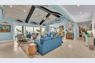 635 Key Royale Drive, Holmes Beach, FL 34217 - Photo 52