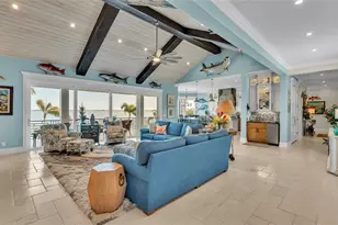 635 Key Royale Dr, Holmes Beach, FL 34217 - Photo 52