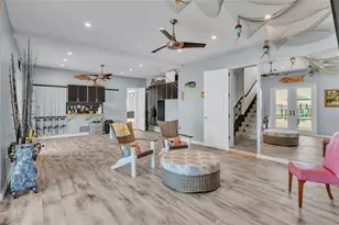 635 Key Royale Dr, Holmes Beach, FL 34217 - Photo 42