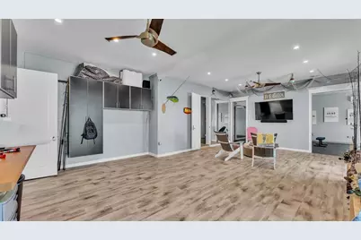 635 Key Royale Drive, Holmes Beach, FL 34217 - Photo 40