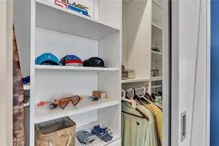 635 Key Royale Dr, Holmes Beach, FL 34217 - Photo 80