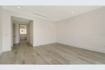 1730 Wisconsin Lane, Sarasota, FL 34239 - Photo 26