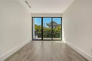 1730 Wisconsin Ln, Sarasota, FL 34239 - Photo 20