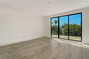 1730 Wisconsin Ln, Sarasota, FL 34239 - Photo 24