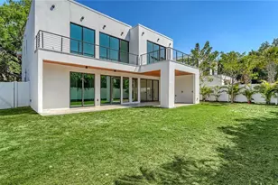 1730 Wisconsin Ln, Sarasota, FL 34239 - Photo 50