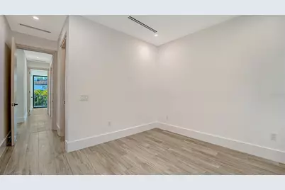 1730 Wisconsin Lane, Sarasota, FL 34239 - Photo 40