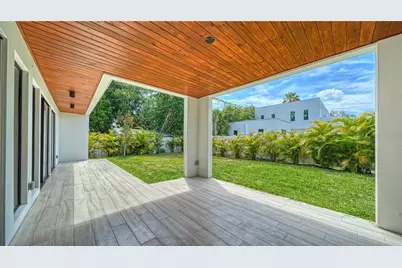 1734 Wisconsin Lane, Sarasota, FL 34239 - Photo 10