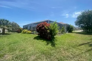 295 Annapolis Ln, Rotonda West, FL 33947 - Photo 18