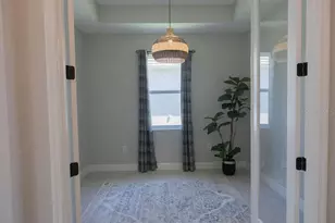 8100 Slipway Dr, Sarasota, FL 34240 - Photo 4