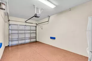 3740 82nd Ave Cir E, Sarasota, FL 34243 - Photo 14