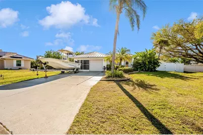 125 Englewood Garden Court, Englewood, FL 34223 - Photo 52