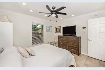 125 Englewood Garden Court, Englewood, FL 34223 - Photo 32