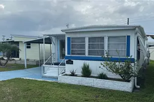 1704 Pennsylvania Ave, Bradenton, FL 34207 - Photo 1