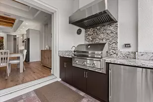 18035 Home Run Dr, Venice, FL 34293 - Photo 40