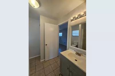 2403 21st Avenue W, Bradenton, FL 34205 - Photo 10