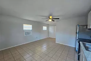 2403 21st Ave W, Bradenton, FL 34205 - Photo 4
