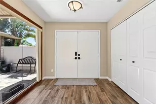 4964 Candlebush Cir, Sarasota, FL 34241 - Photo 12