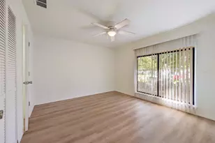 2422 11th St W, Bradenton, FL 34205 - Photo 10