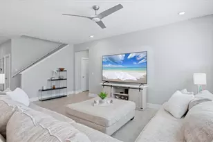 2109 Midnight Pearl Dr, Sarasota, FL 34240 - Photo 10