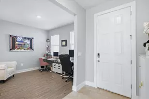 2109 Midnight Pearl Dr, Sarasota, FL 34240 - Photo 14