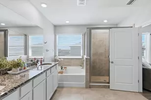 2109 Midnight Pearl Dr, Sarasota, FL 34240 - Photo 30