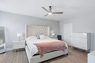 2109 Midnight Pearl Dr, Sarasota, FL 34240 - Photo 28