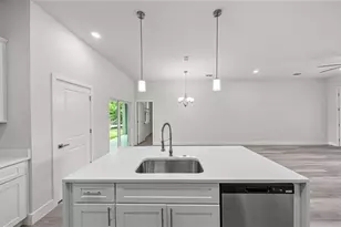 18382 Elgin Ave, Port Charlotte, FL 33948 - Photo 12
