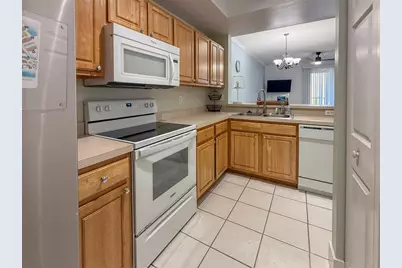 4980 Baraldi Circle #17-208, Sarasota, FL 34235 - Photo 10