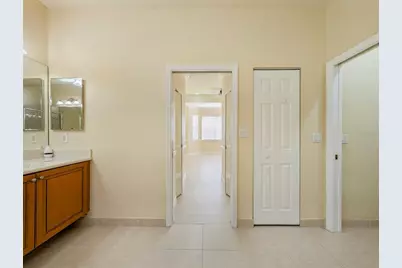 6507 37th Street E, Sarasota, FL 34243 - Photo 20
