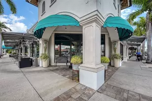 2010 Hyde Park Cir, Sarasota, FL 34239 - Photo 88