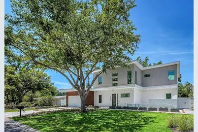 2010 Hyde Park Circle, Sarasota, FL 34239 - Photo 1