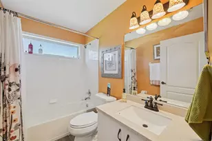 9550 High Gate Dr, Sarasota, FL 34238 - Photo 20