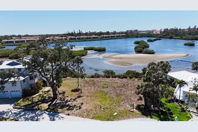 808 Suncrest Drive, Nokomis, FL 34275 - Photo 6