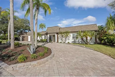 5025 Marsh Field Road, Sarasota, FL 34235 - Photo 4