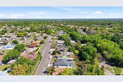 8421 Country Park Way, Sarasota, FL 34243 - Photo 42