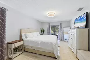 8421 Country Park Way, Sarasota, FL 34243 - Photo 28