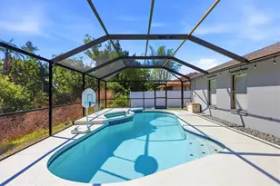 8421 Country Park Way, Sarasota, FL 34243 - Photo 36