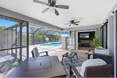 8421 Country Park Way, Sarasota, FL 34243 - Photo 32