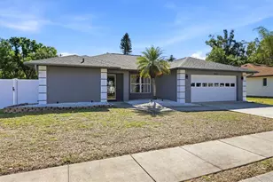 8421 Country Park Way, Sarasota, FL 34243 - Photo 6