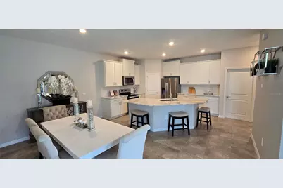 17731 Pastureland Avenue, Bradenton, FL 34211 - Photo 2