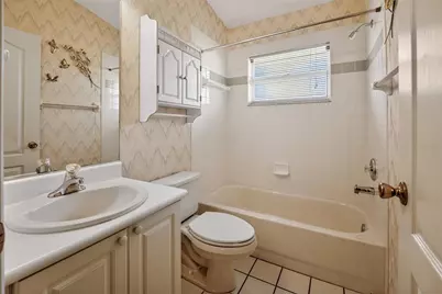 4436 Fern Drive #5, Bradenton, FL 34208 - Photo 16