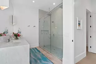 171 Whittier Dr, Sarasota, FL 34236 - Photo 58