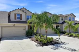5710 Silverbridge Trl, Bradenton, FL 34211 - Photo 2