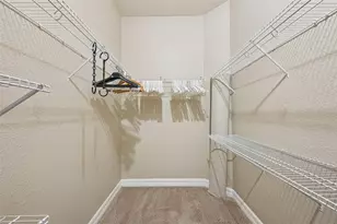 2160 W Hillsborough Blvd, North Port, FL 34286 - Photo 30