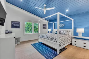 2208 Ave A, Bradenton Beach, FL 34217 - Photo 16