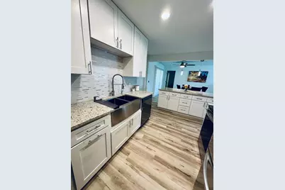 1045 Cumberland Road, Venice, FL 34293 - Photo 12