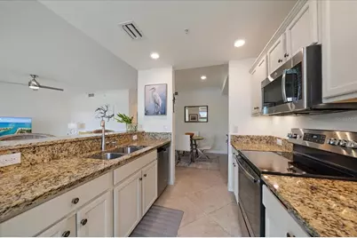 16814 Vardon Terrace #106, Bradenton, FL 34211 - Photo 14