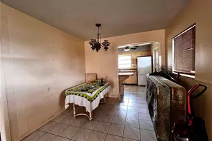 7808 N Woodlynne Ave, Tampa, FL 33614 - Photo 4